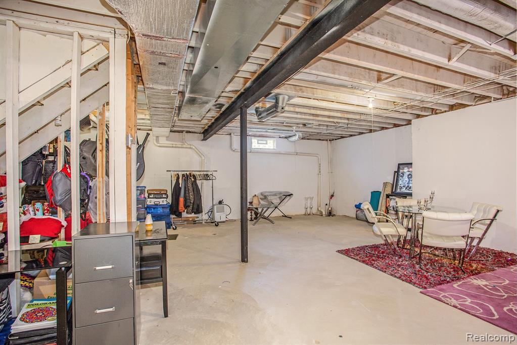 Basement 2.jpeg