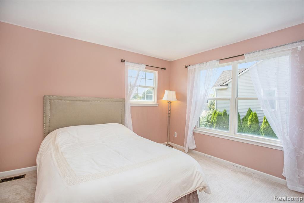 Bedroom 4.jpeg