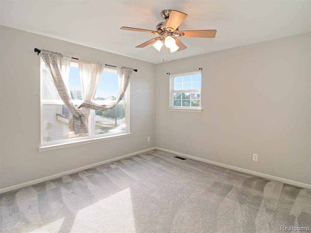 Bedroom 4.jpeg