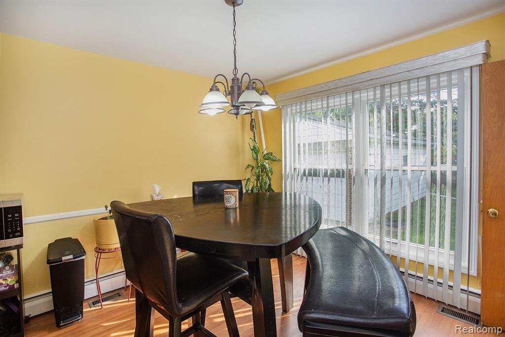 Dining Room.jpeg
