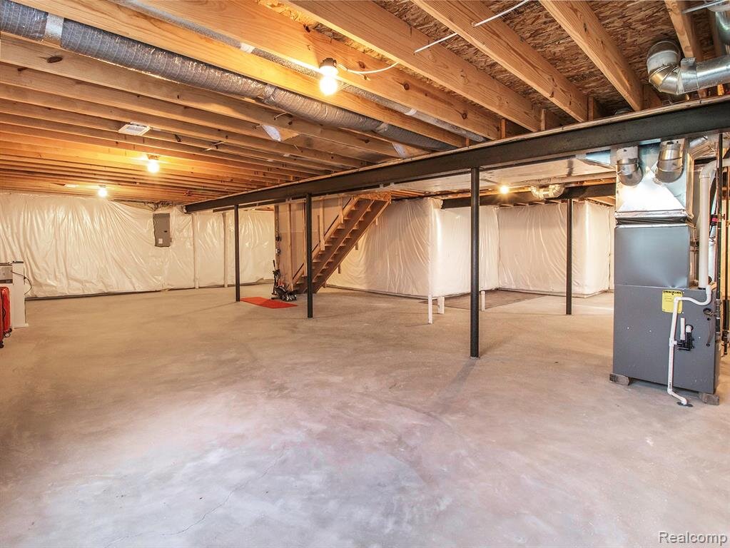 Basement 2.jpeg