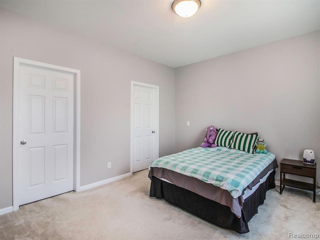 Bedroom .jpeg