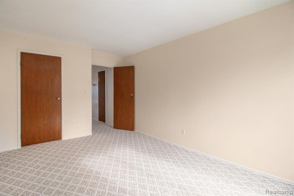 Bedroom 2.jpeg