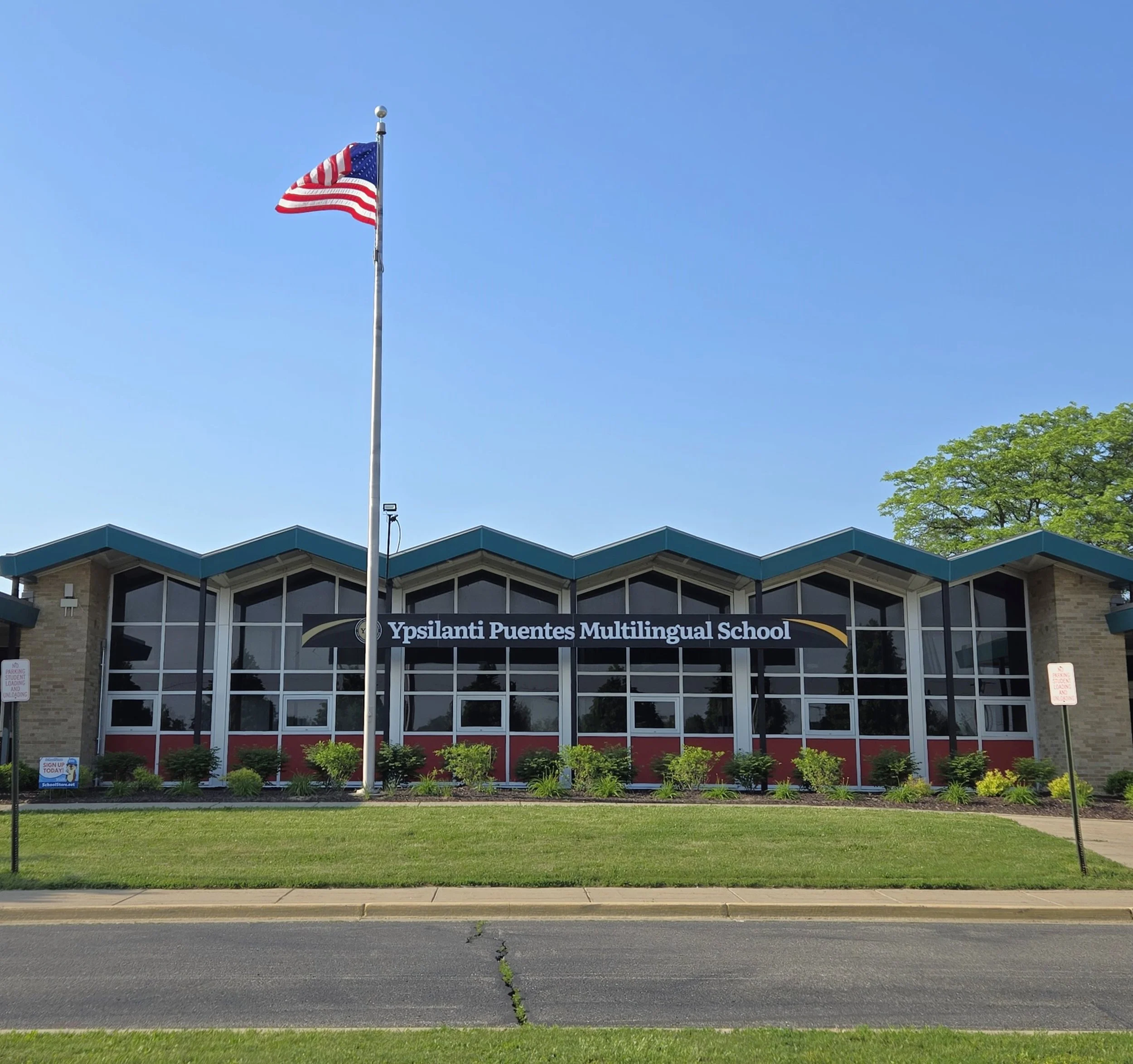 In the Spotlight: Ypsilanti Puentes Multilingual School