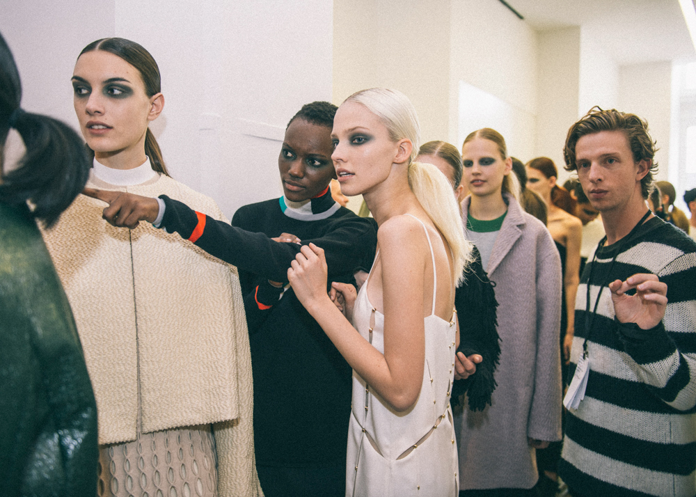 Gabello_DerekLam_BackStage_0088.jpg