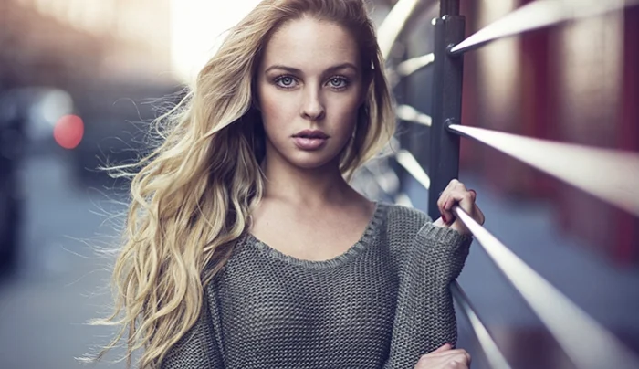 dani-diamond-posing-how-to-model-photogaphy-best-top-fstoppersb.jpg