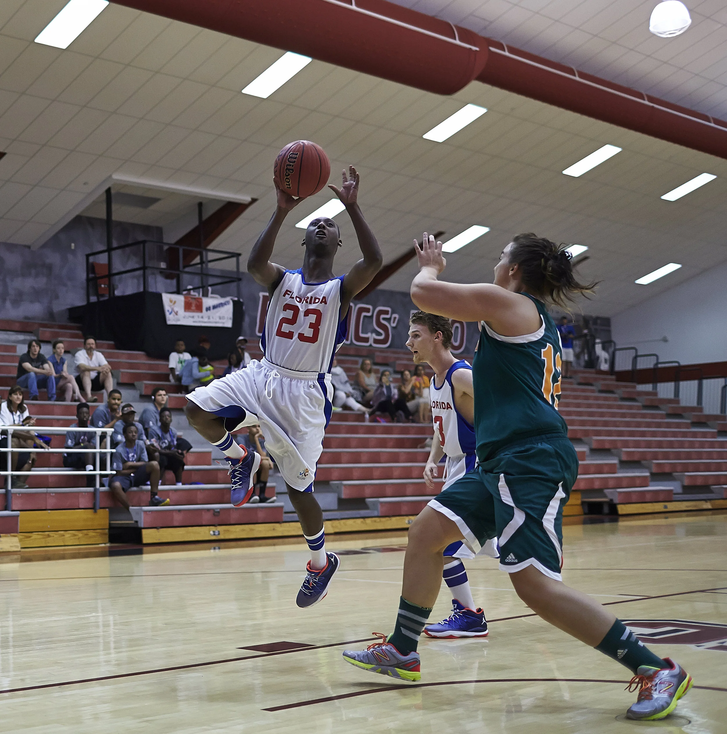 HUET_SO2014USA_BASKETBALL_002216.jpg