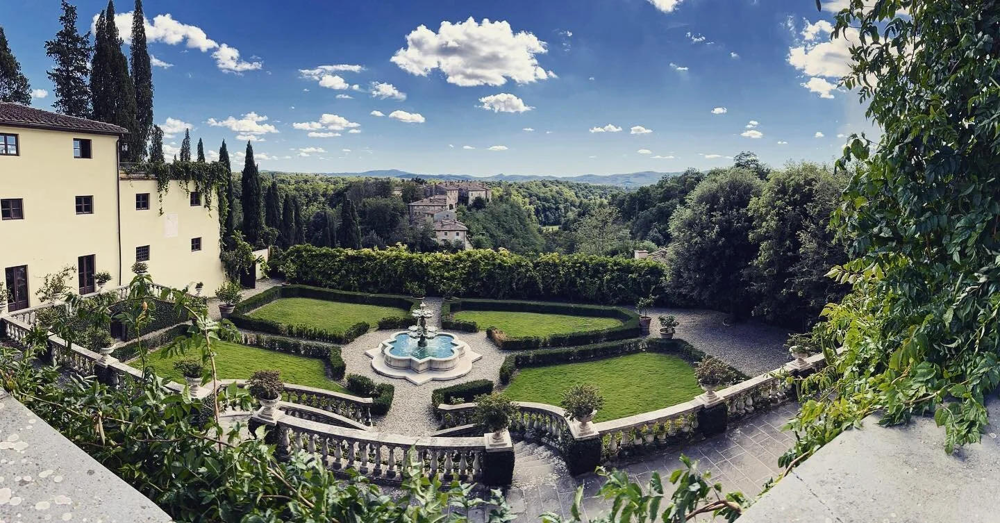 Tuscany. Does it need more explanation?
#tuscanyitaly #villa #incentivephotographer #incentivetrip #travelohotographer