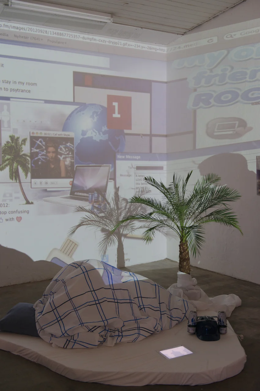 Installation_view-Rhapsody_in_Blue-Kaja_Cxzy_Andersen@Prosjektrom_Normanns-5+copy.jpg