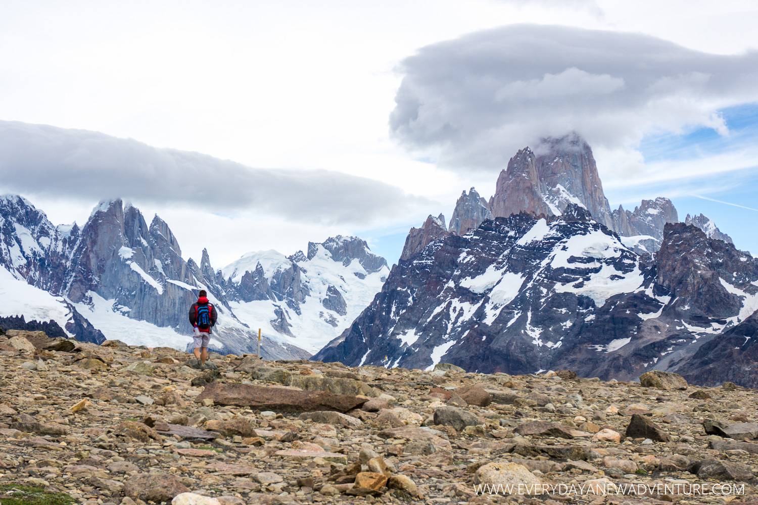 The viewpoint on Loma del Piegue Tumbado.