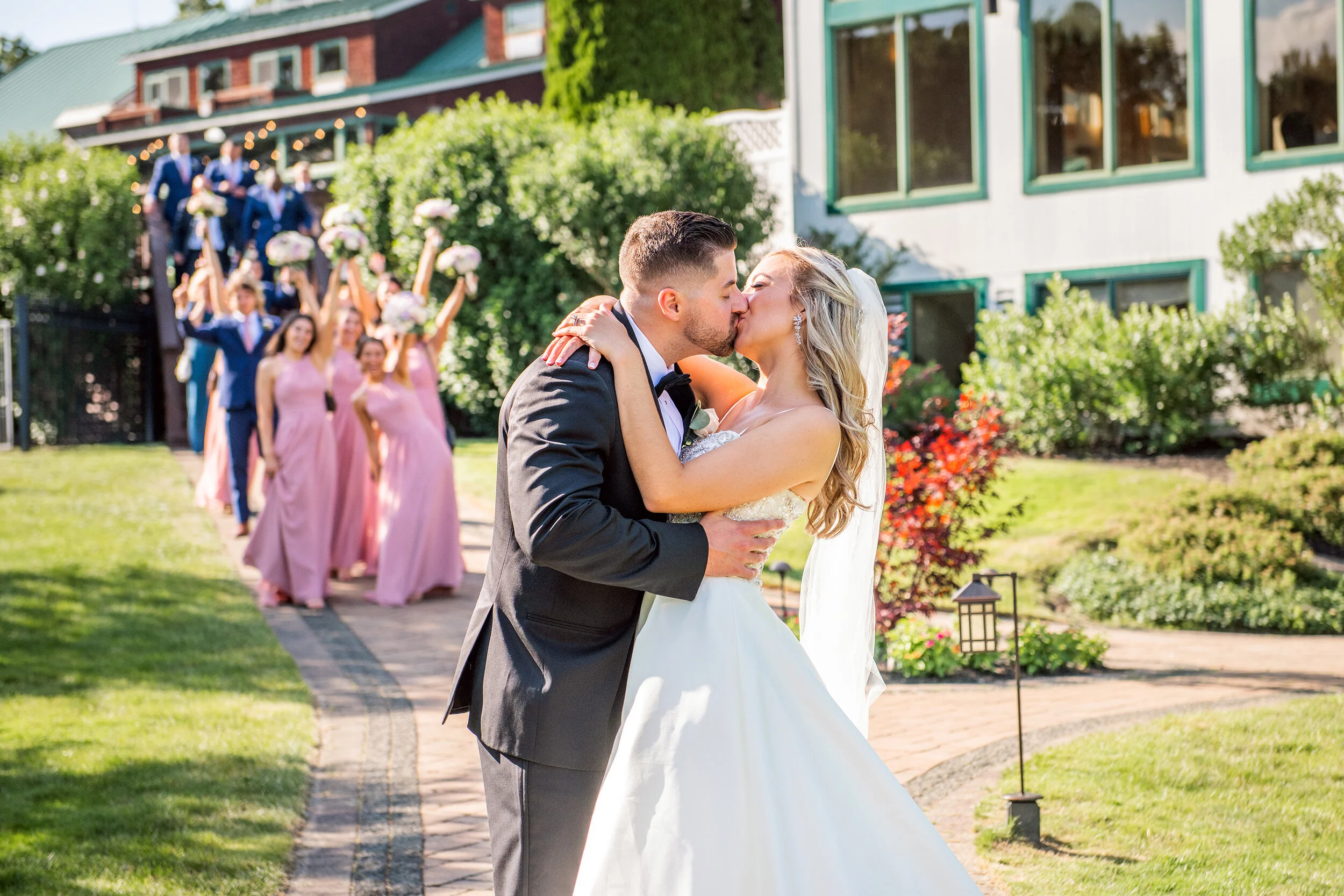 Atkinson Country Club Wedding Photography.jpg