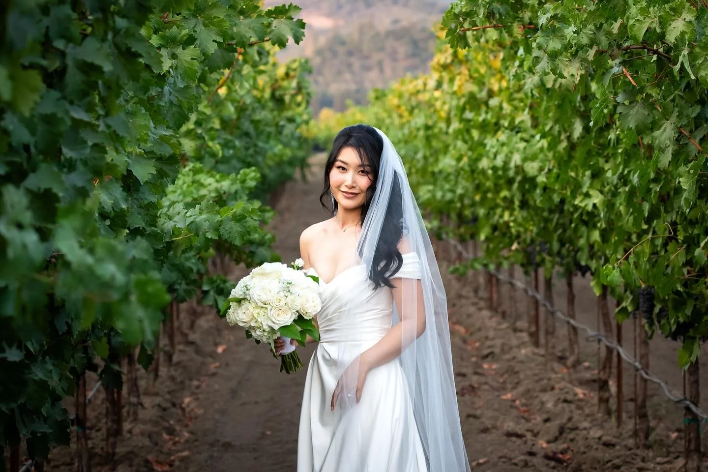 Magic Hour in the California Wine Country 🍇

📸 Ken Viale Photography 

#napavalleyweddingphotography #kenvialephotography