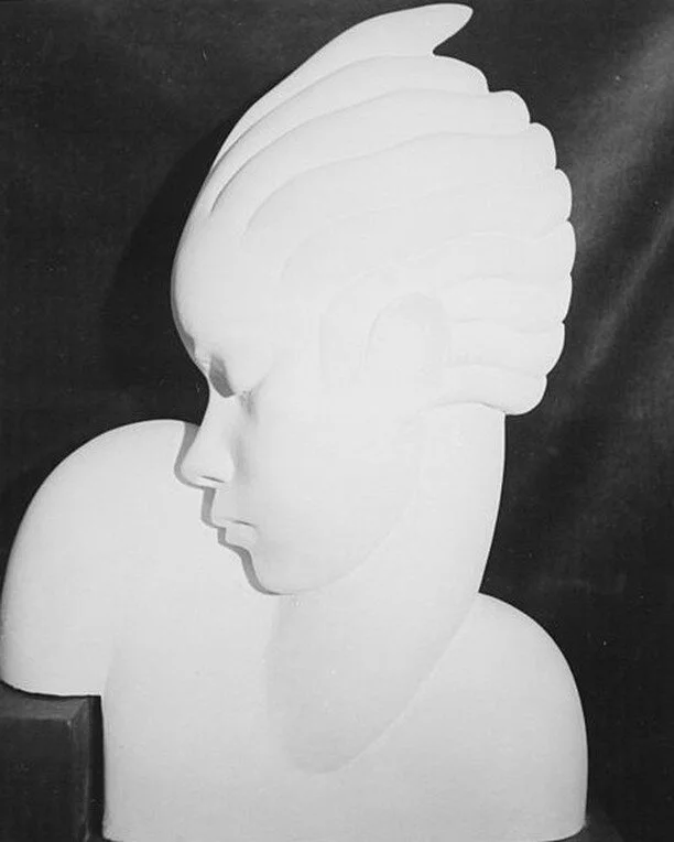 A Decorative Head, c. 1946, William E. Artis⠀⠀⠀⠀⠀⠀⠀⠀⠀
⠀⠀⠀⠀⠀⠀⠀⠀⠀
#hairhistory #hairstyle #vintagehair #arthistory #thehairhistorian #WilliamArtis