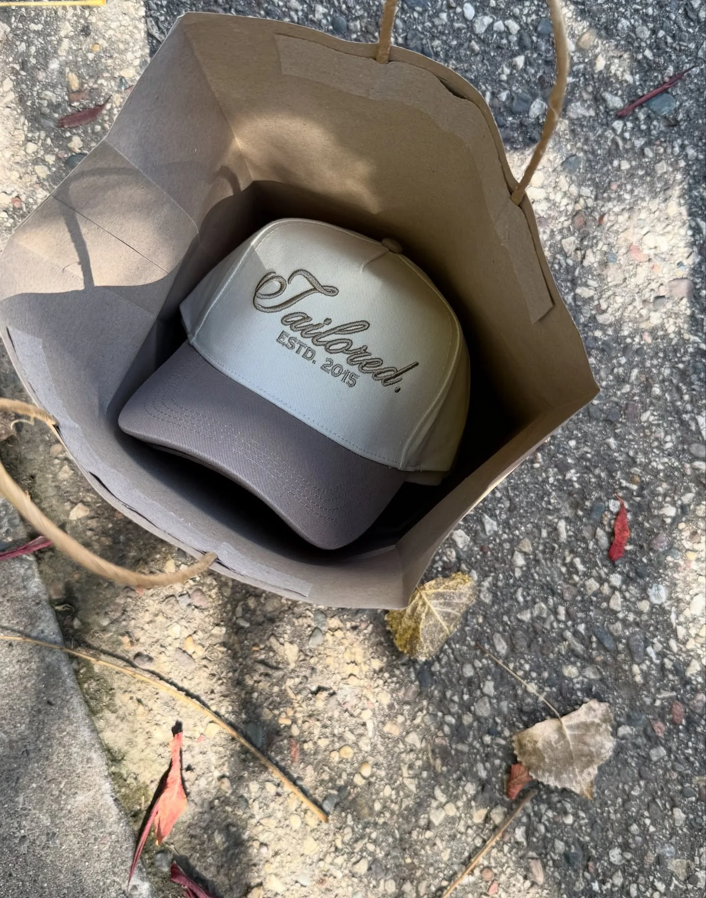 Our beige babes should be set for FALL &mdash; beige Tailored hats have been delivered! 🤍 are you grabbing a fall color?