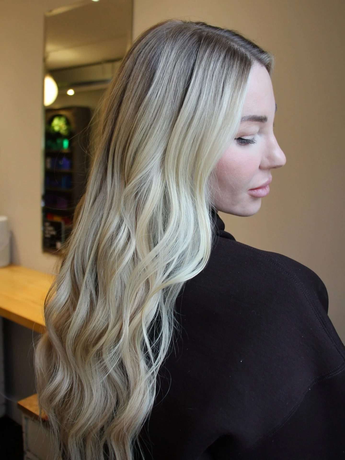 Absolutely stunning blonde Barbie hair-goals by our girl @shannonnweber 😍 #mnblondingspecialist 

#discoverstillwater #mnhairsalon #mnhairstylist #mnblonde