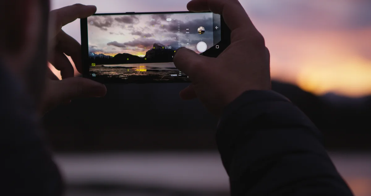 SAMSUNG NOTE8 CALLUM SNAPE-3.jpg