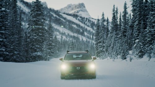 MAZDA 3 AWD -  SNOWBOARD