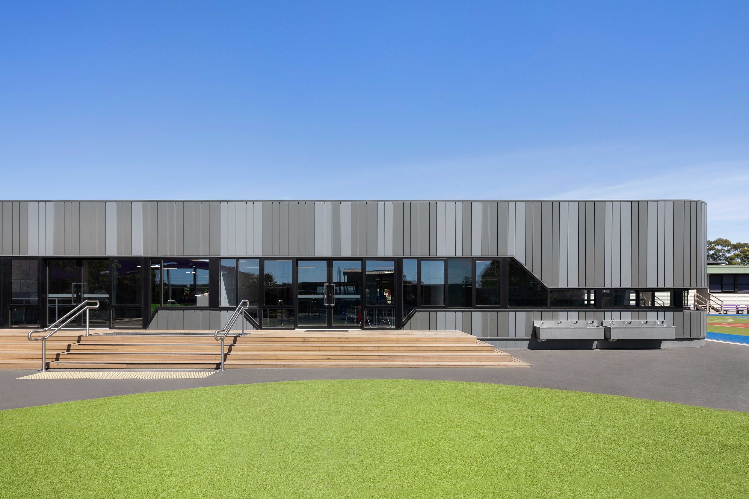 FACILITIES — Viewbank Primary School