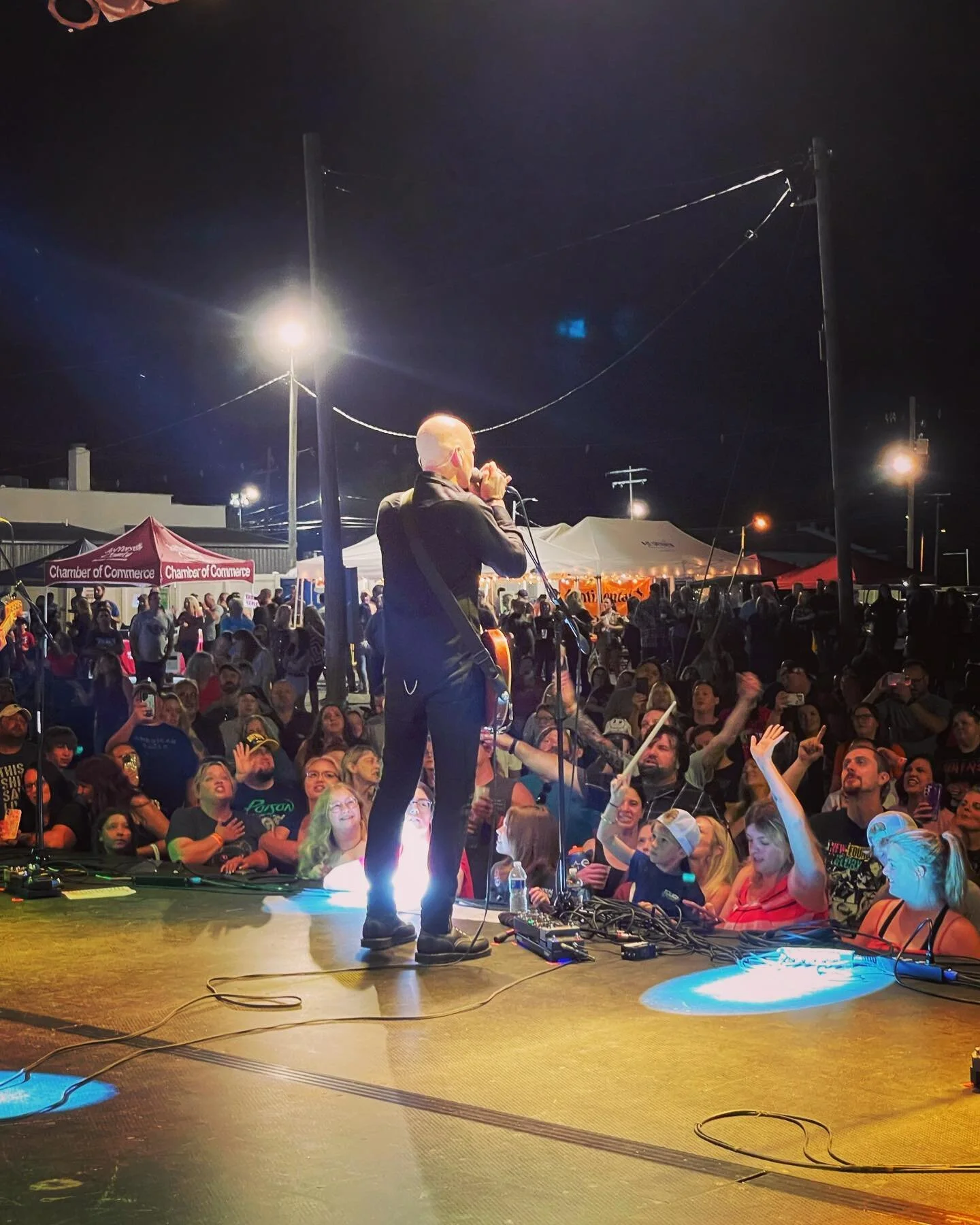 Thank you Mt. Vernon IL! It was fun to sing with you. ❤️ Pic: @simitar23