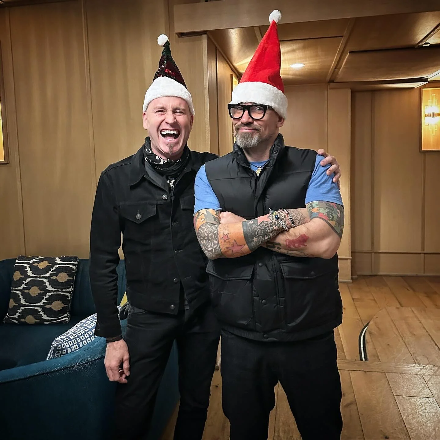 So this happened last night. Thanks for having me, @christianjameshand. It was, indeed, merry.