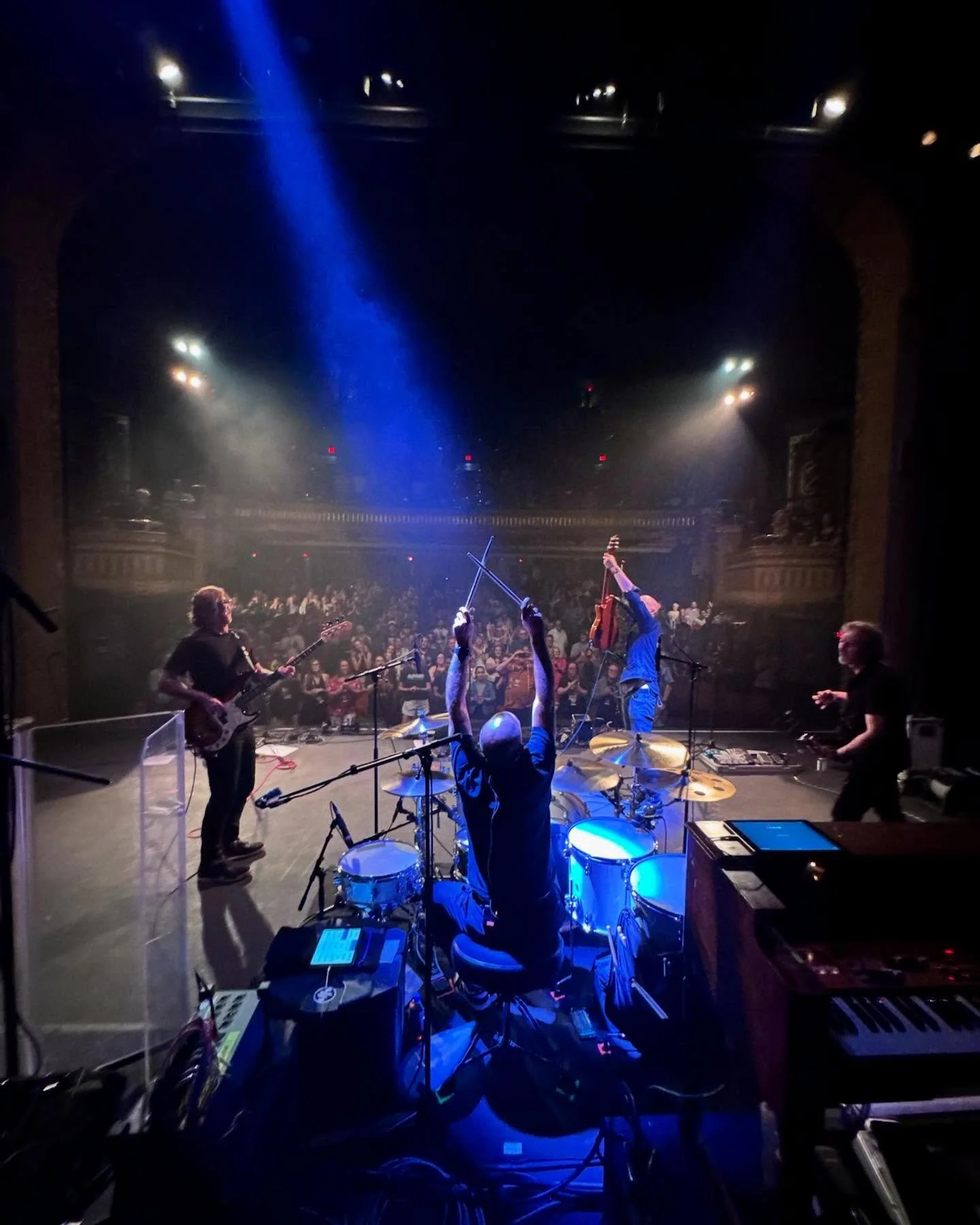 Dallas tonight @longhornballroom! Tomorrow Houston @hobhouston! @toadthewetsprocket @kttunstall Pic by @simitar23