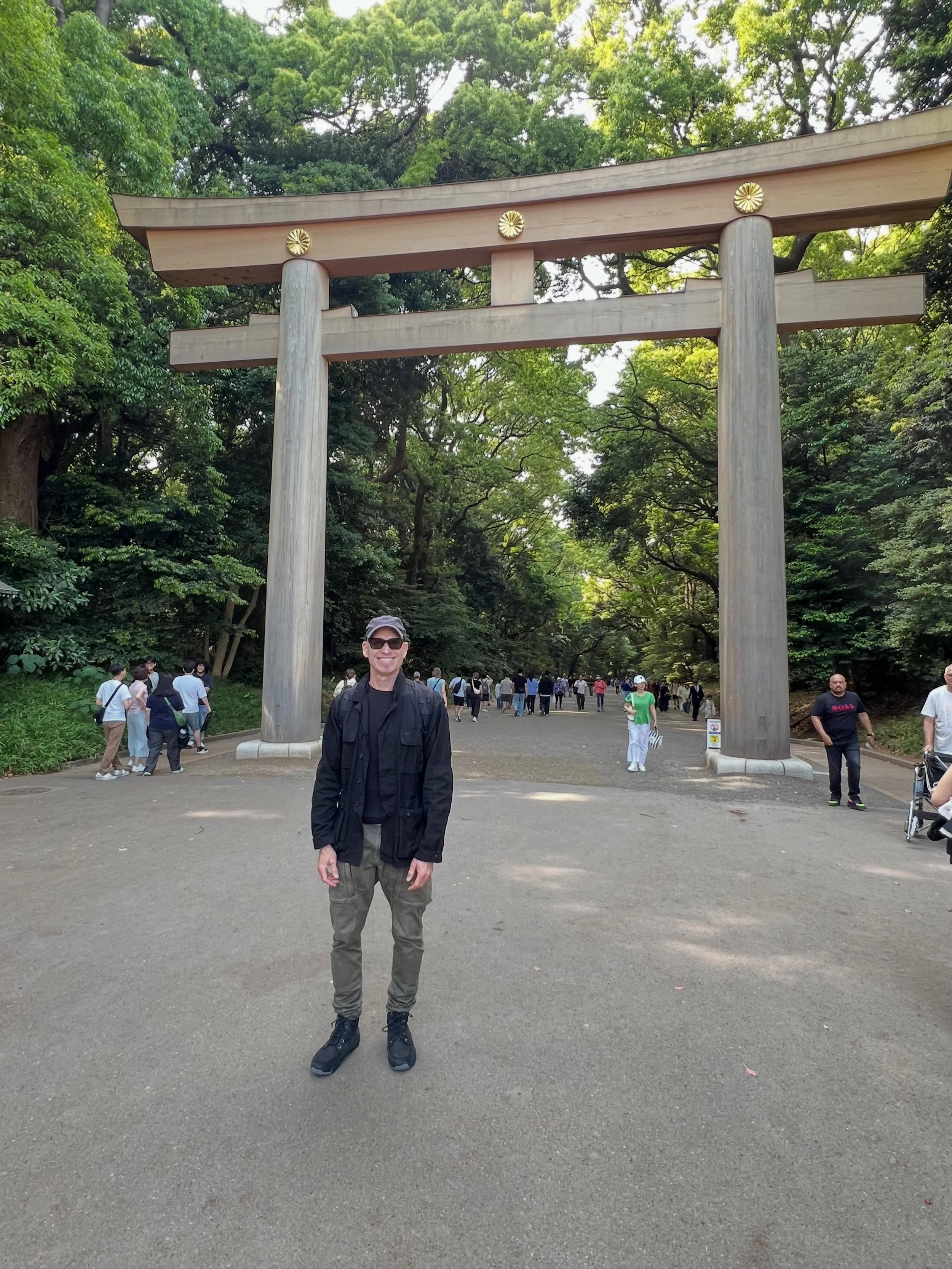 Hello, Tokyo. It&rsquo;s good to see you again. Thanks to @petethornguitarist for the recommendations!