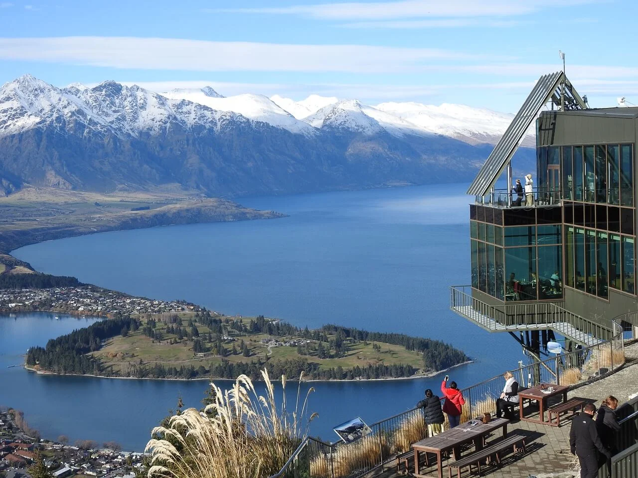 Skyline Gondola Luge Queenstown New Zealand The Snow Chasers Travel Tips For Skiers Snowboarders