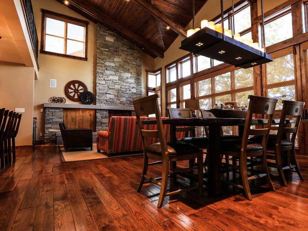 View of Top Ski In, Ski Out Vacation Rentals in USA & Canada