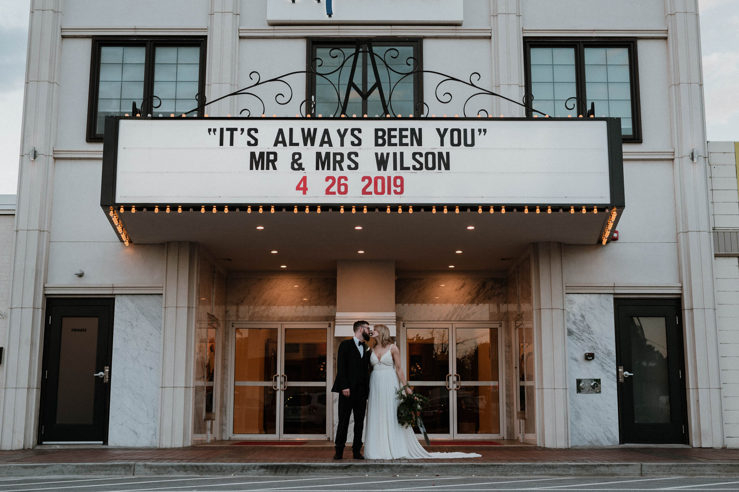 TrentandKristenWeddingTheApolloFreckledFoxPhotography-784.jpg