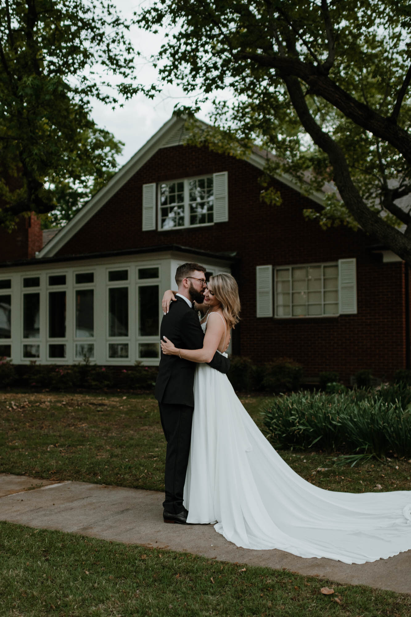 TrentandKristenWeddingTheApolloFreckledFoxPhotography-821.jpg