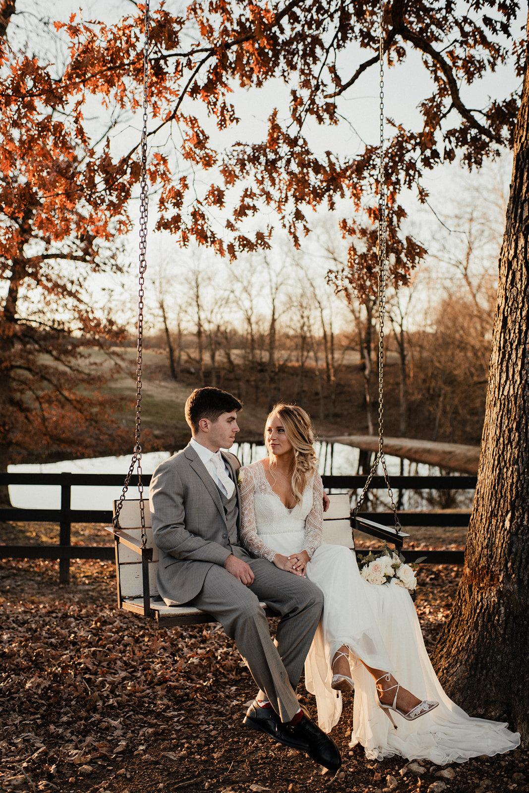 CarsonandSarahWeddingBarnattheSpringsFayettevilleArkansasFreckledFoxPhotography-863.jpg