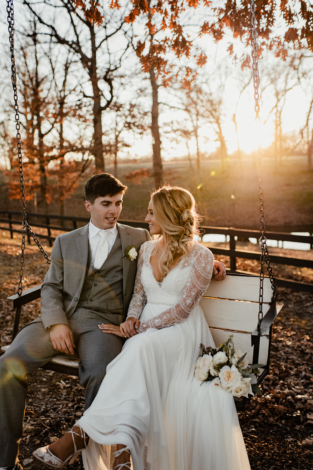 CarsonandSarahWeddingBarnattheSpringsFayettevilleArkansasFreckledFoxPhotography-871.jpg