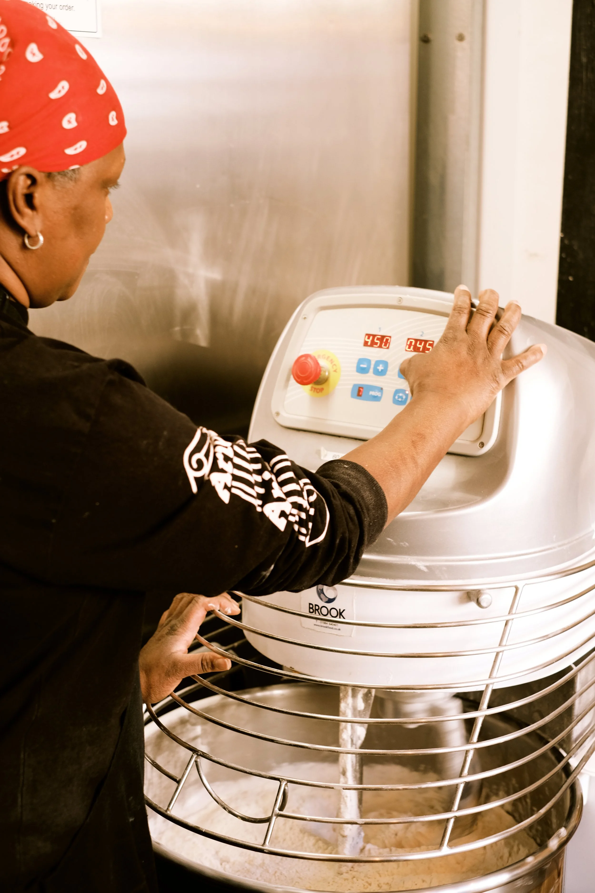 GoingPlaces: London-Aries38.JPG