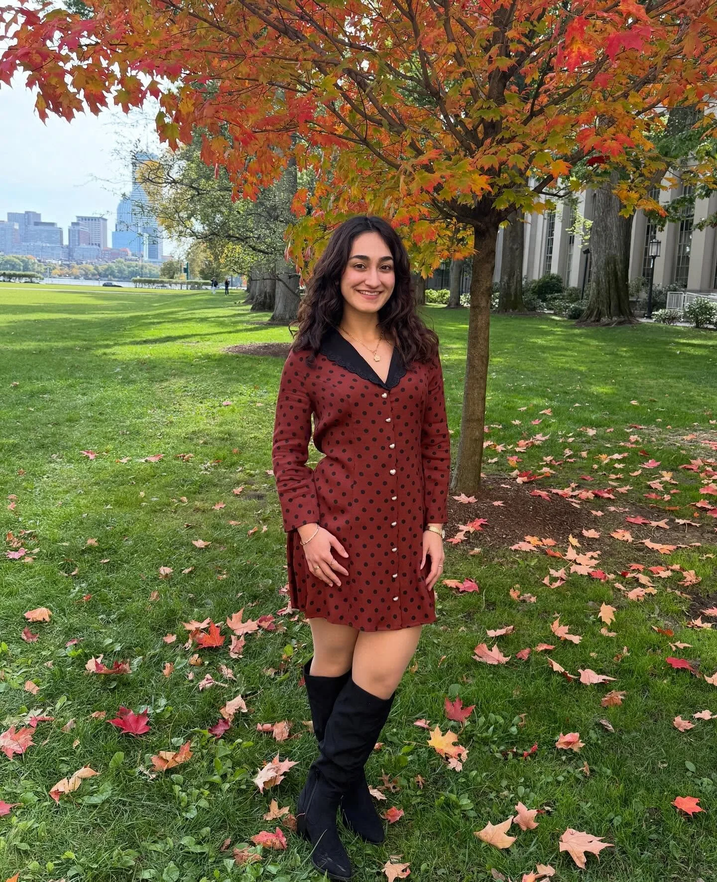 We are featuring @sarinasabouri for our sixth day of #nazaninnovember 💃🥰

Sarina is from San Diego, and her favorite thing to do in Boston is walk through the Public Garden during tulip season 🌷. She is looking forward to performing different regi