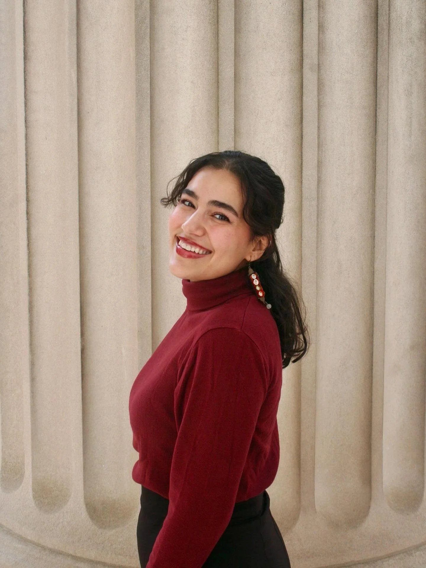 For our eighth day of #nazaninnovember, we are featuring @rojan_j !!!

Rojan is from Orange County, California 🌄 In her free time she loves to play piano, paint, read, do yoga, and rate restaurants on Beli! Rojan is so excited to have a community an