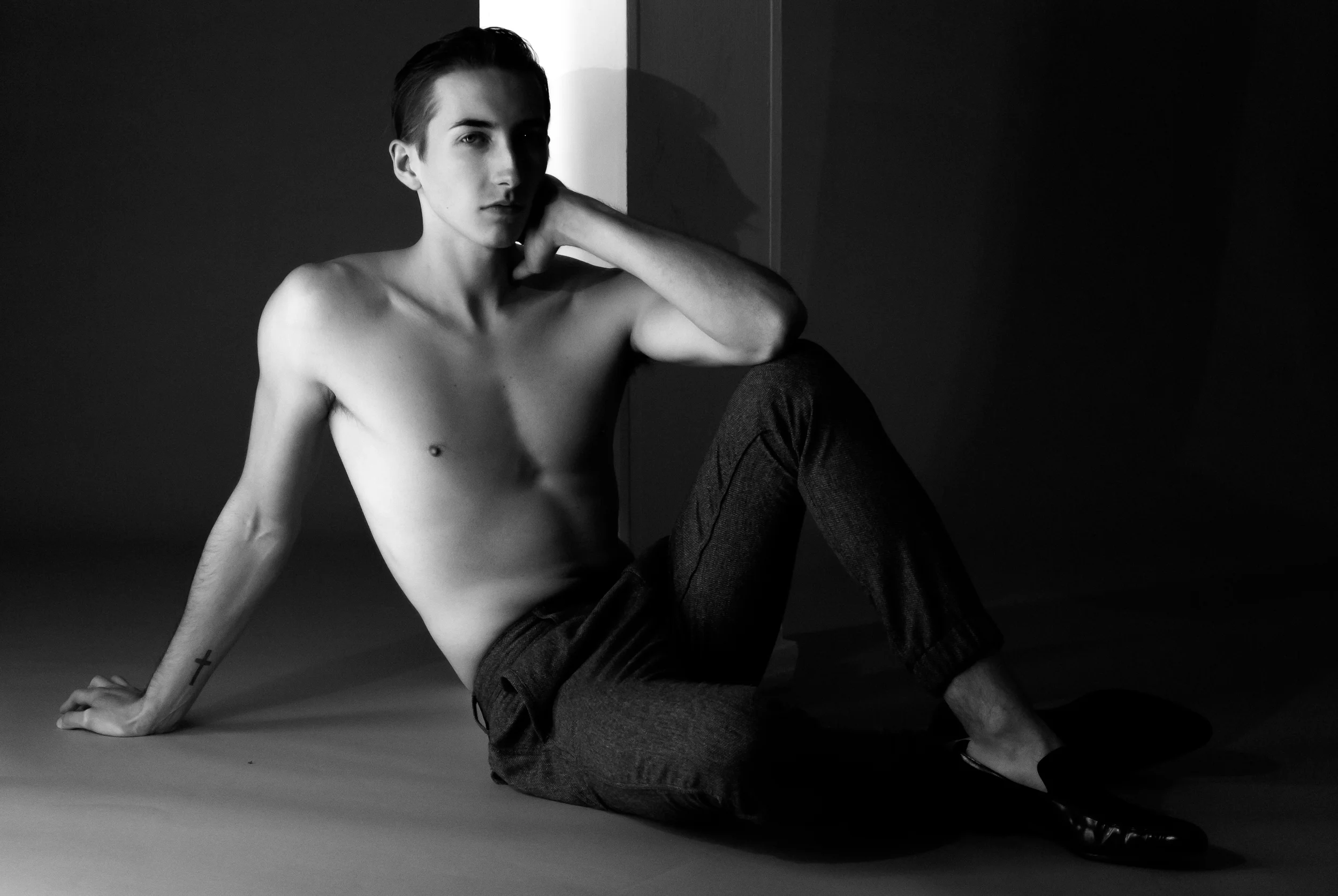 Dirk Plumier - Final - robertanthony.co-23.jpg