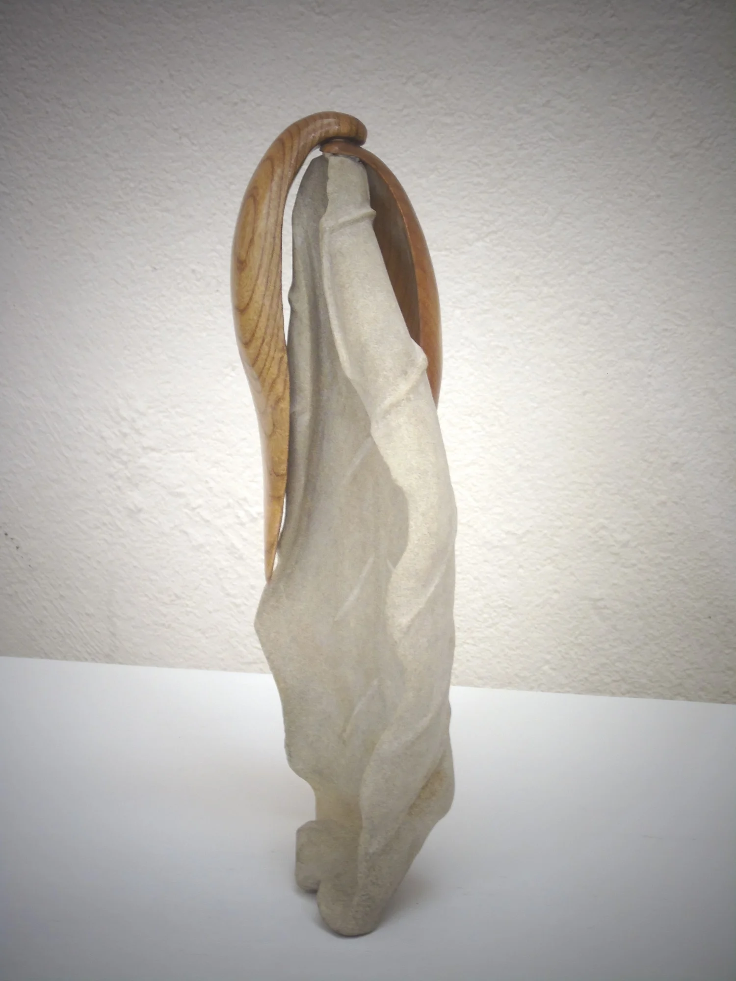 On Its Way Too - Noel Tighe