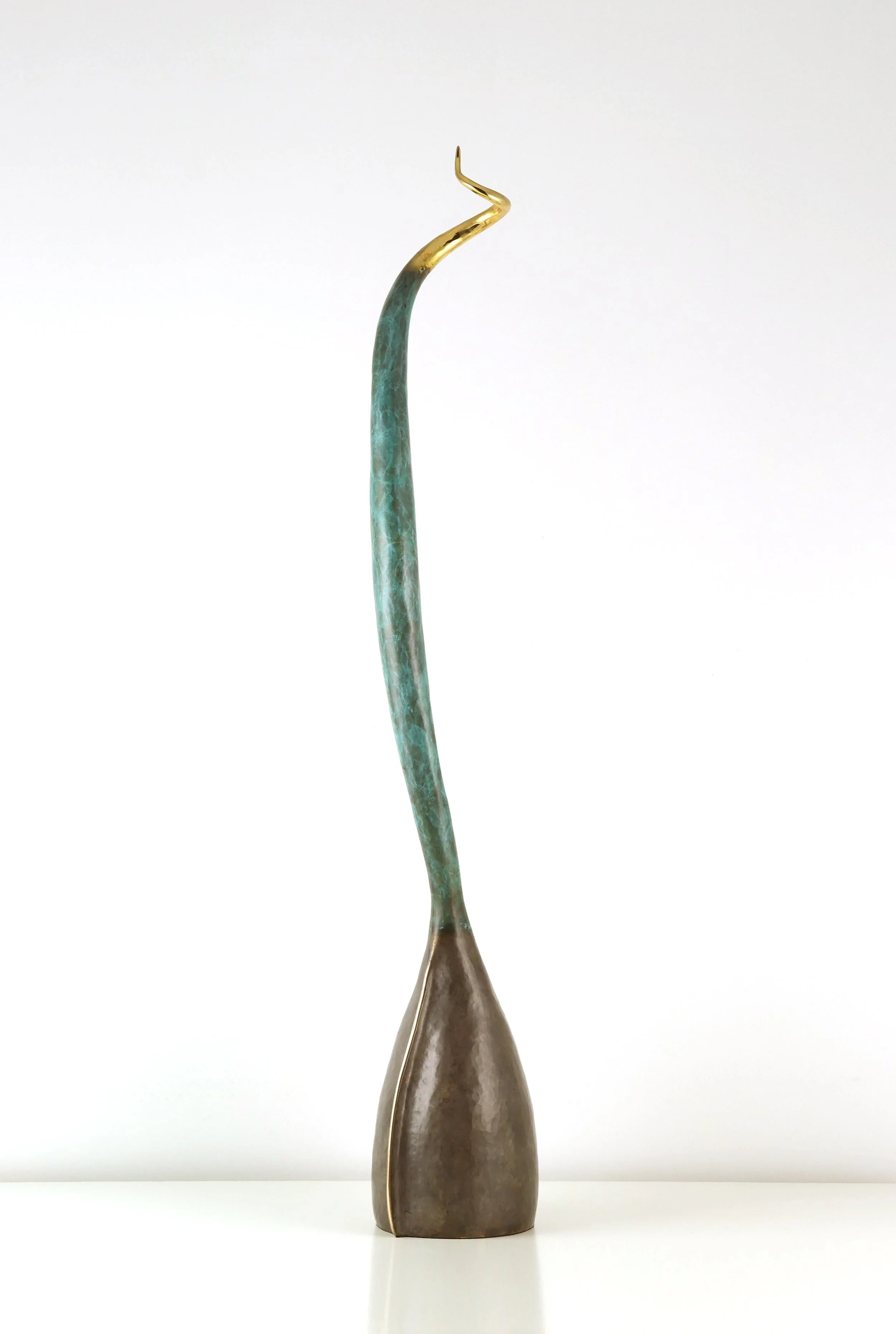10 Seamus Gill, Tall Red Podform 1, Sheet Bronze, 60x9.5cm, 3200, 2021.jpg