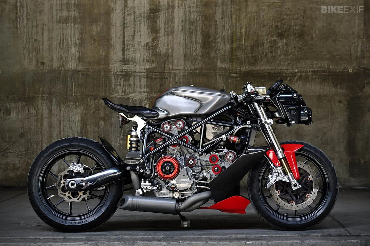 ducati-749.jpg