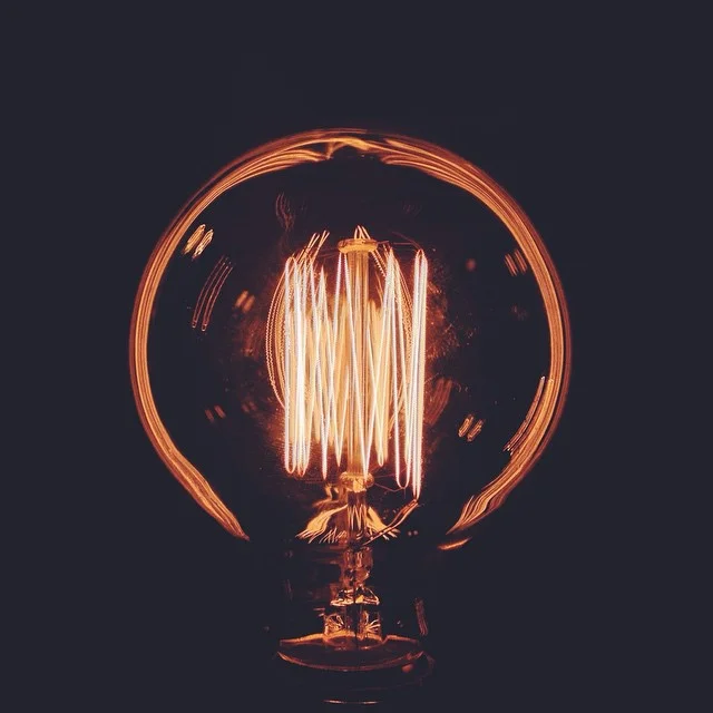 Заспойлерю чуток люстры #VSCOcam #edisonslamp #light
