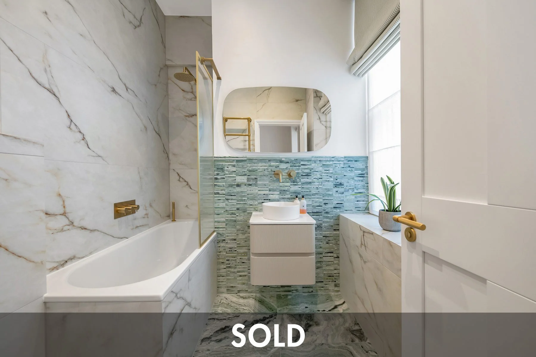 Ladbroke_Square_Sold_007.jpg