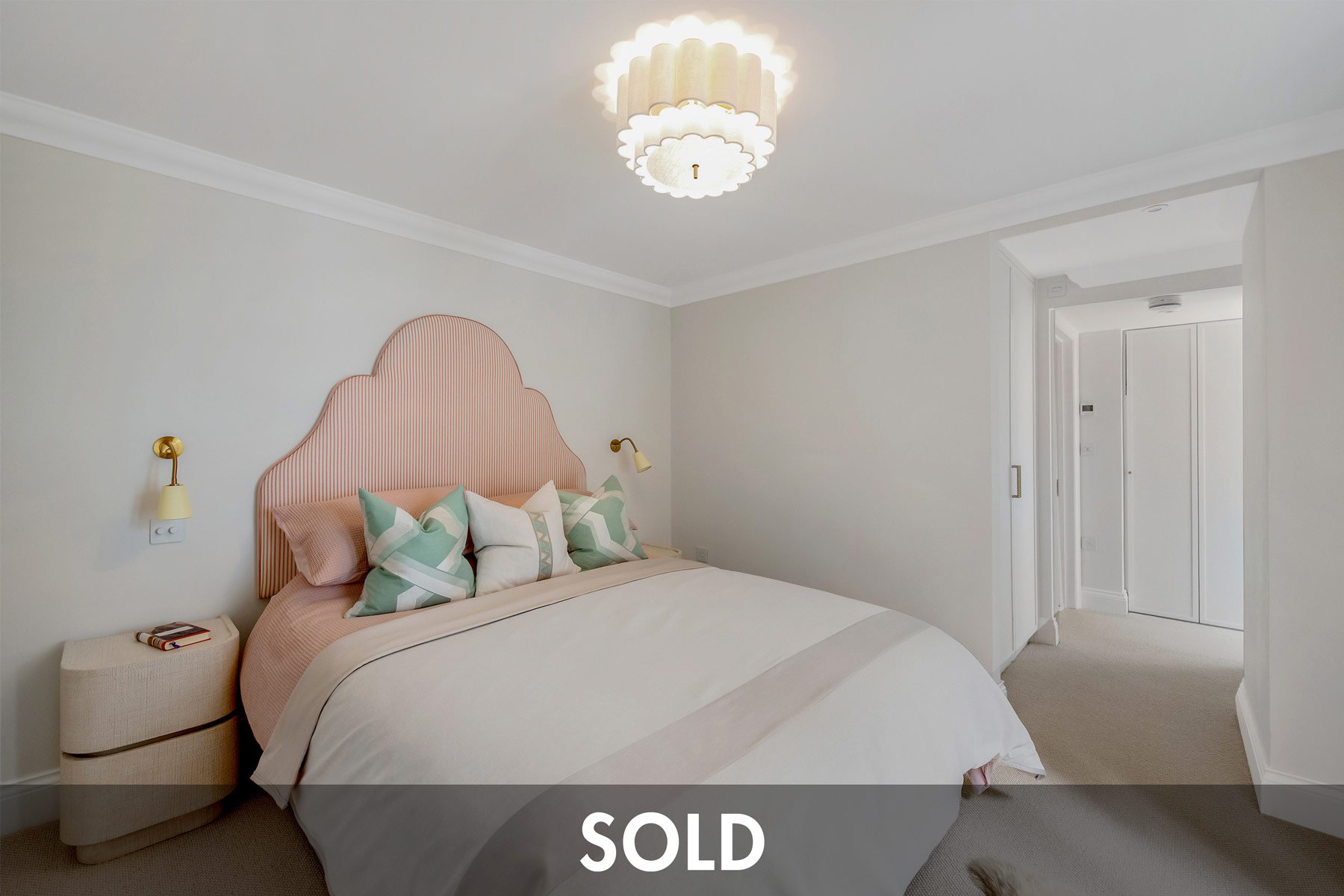 Ladbroke_Square_Sold_008.jpg