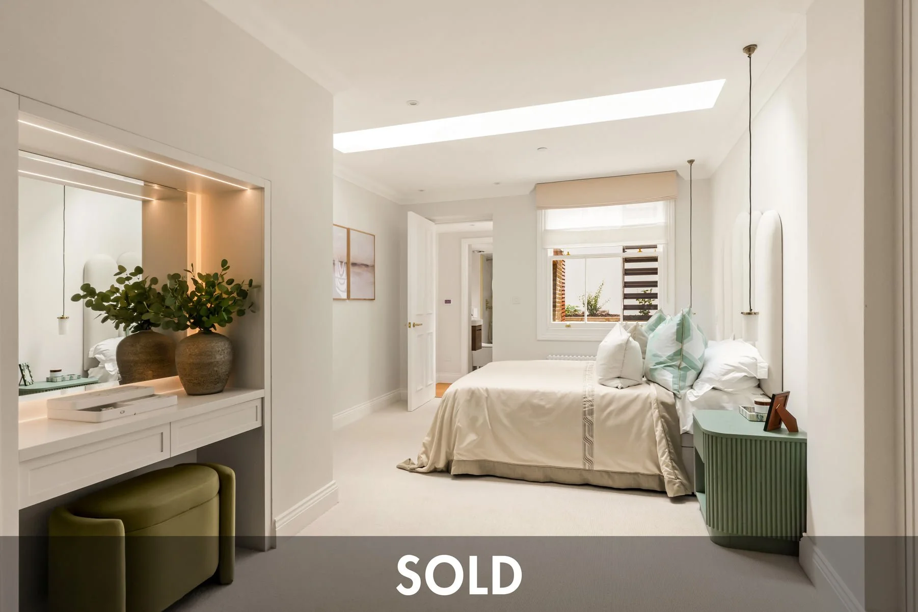 26A_Roland_Gardens_Sold_015.jpg