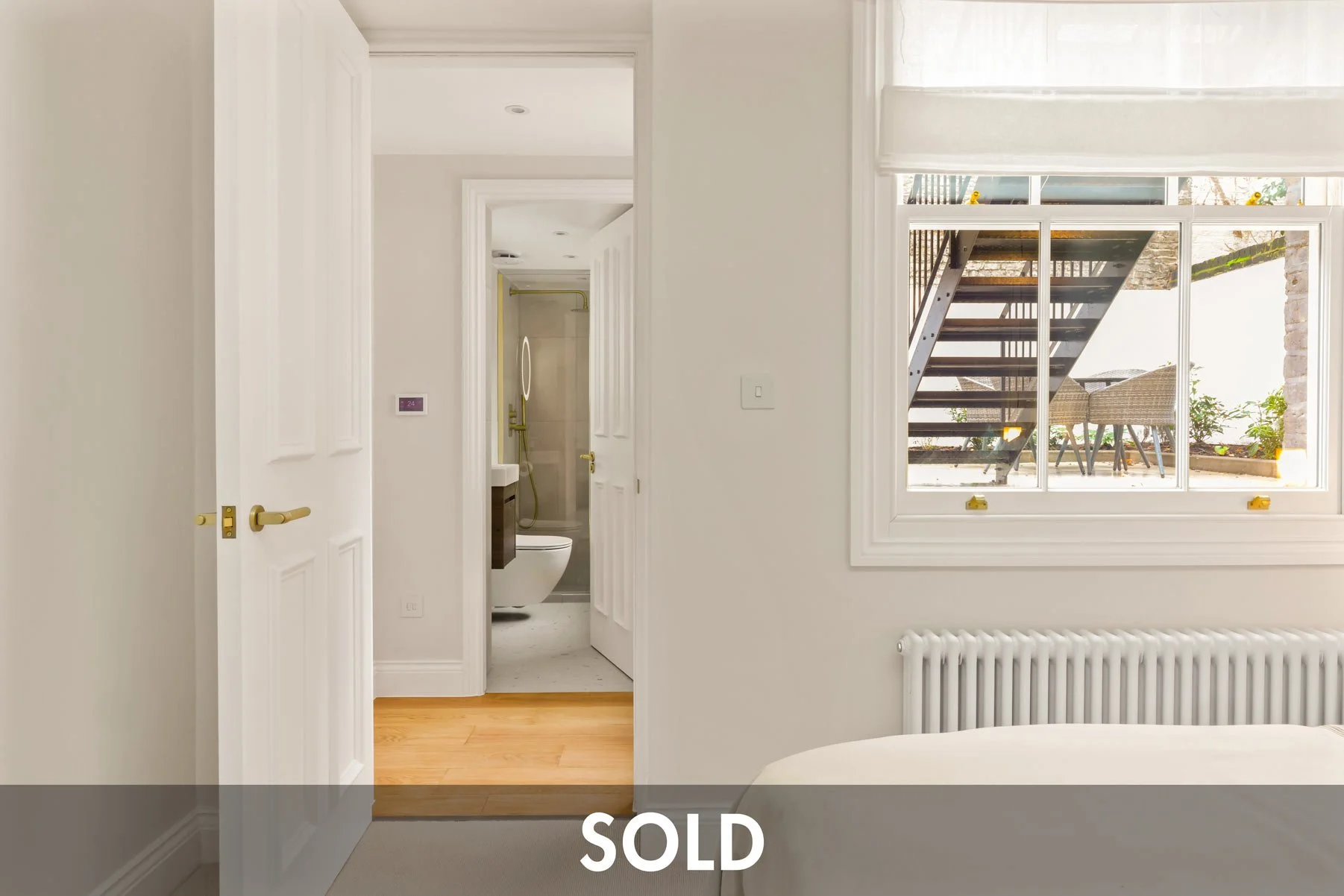 26A_Roland_Gardens_Sold_016.jpg