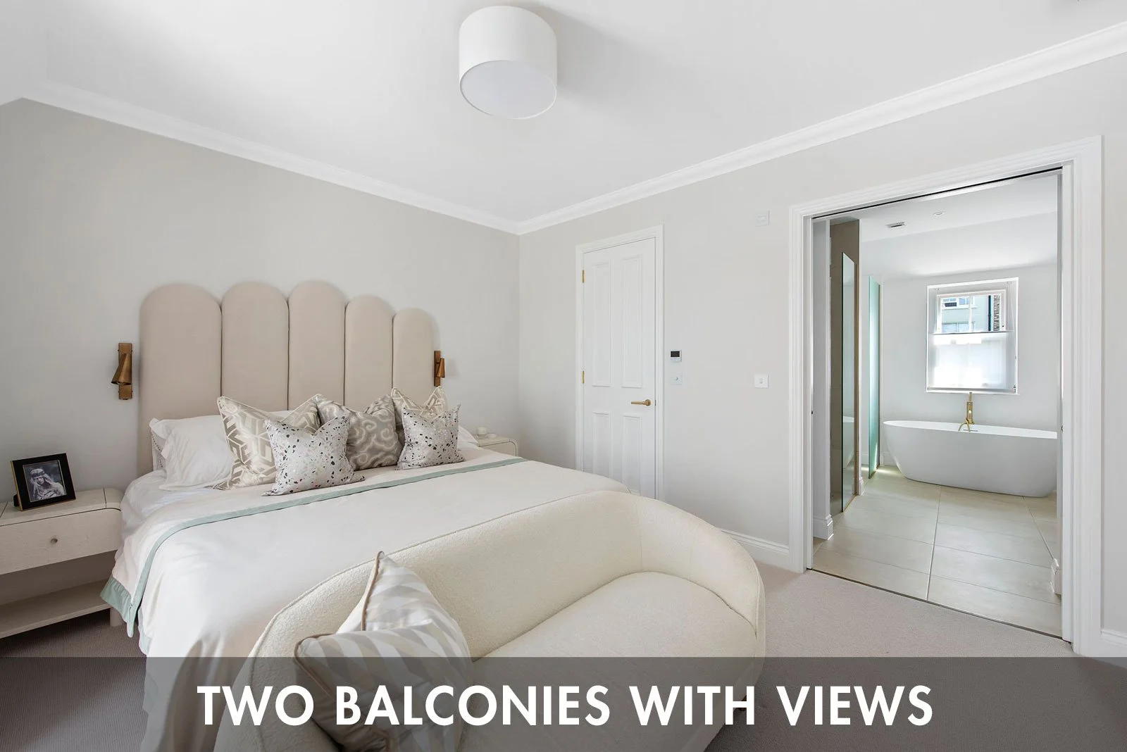 Artesian_Two_Balconies_007.jpg