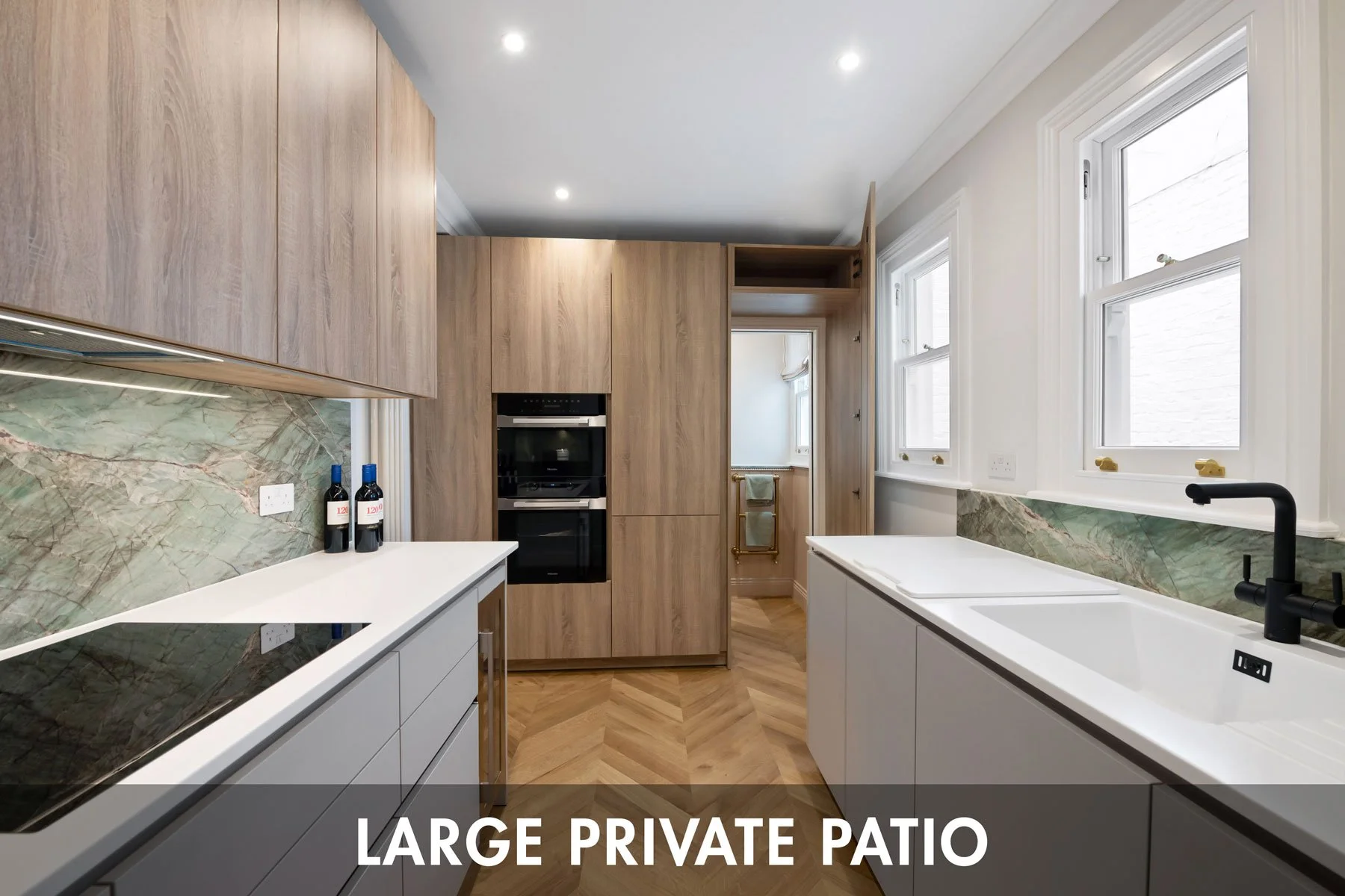 Abingdon_Road_Large_Private_Patio_005.jpg