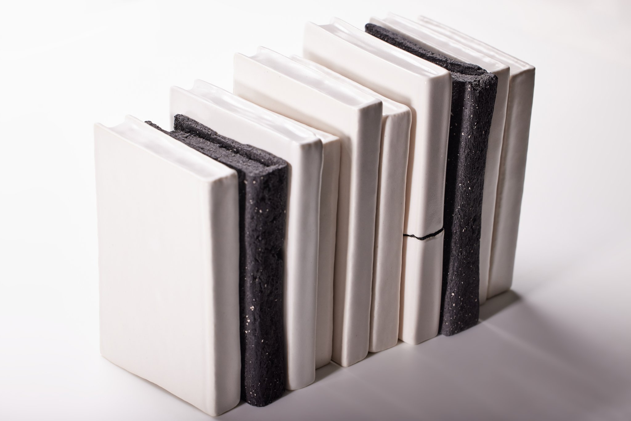 Where They Burn Books (photo 4), Dan Elborne 2021. Porcelain, glaze, paper ash & gold lustre. Photo by Aaron Mcauley. Courtesy of the artist and Onespace Gallery Brisbane.jpg