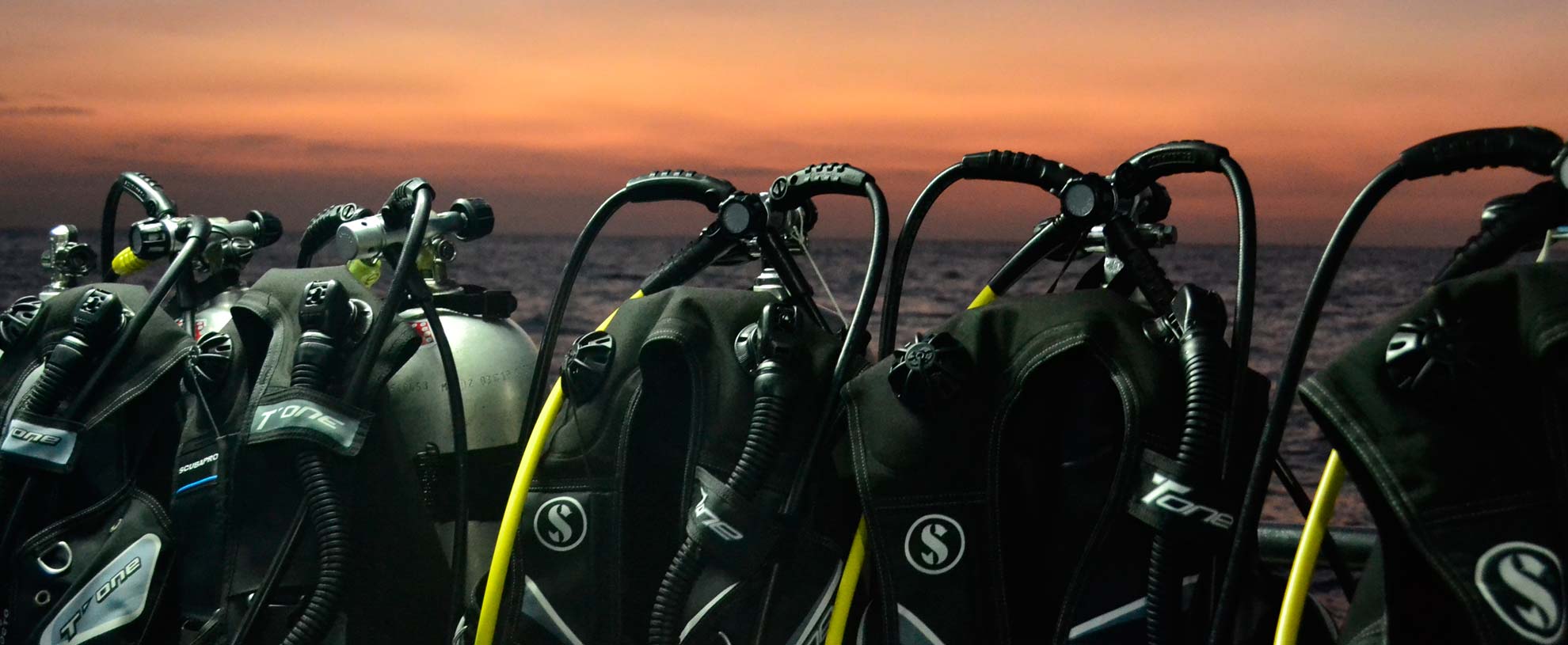 Dive Tanks.jpg
