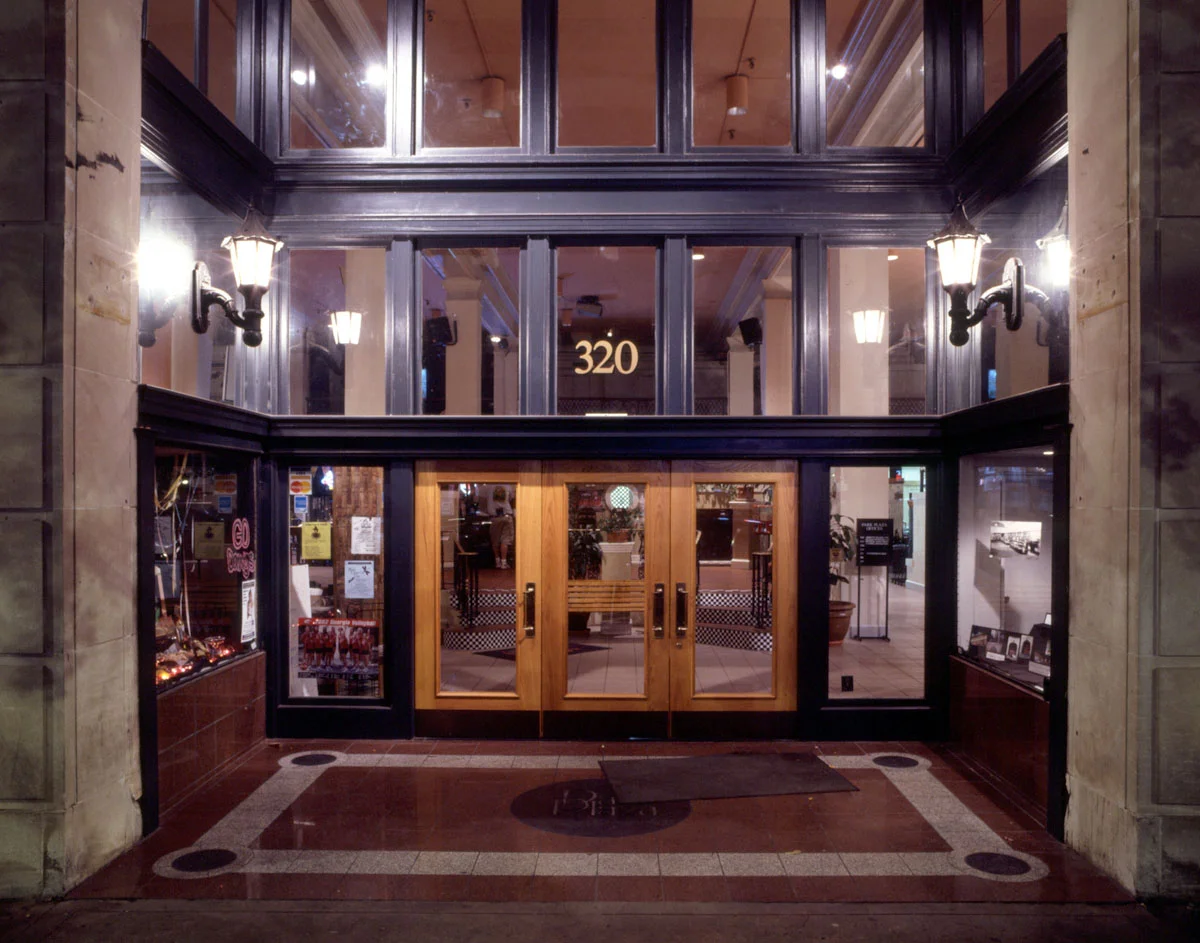 320 E. Clayton St.