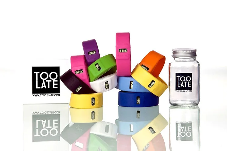 Horloges van Too Late